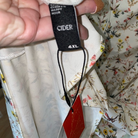 Ditsy Floral Puff Sleeve Maxi Cider Dress - Picture 7 of 10